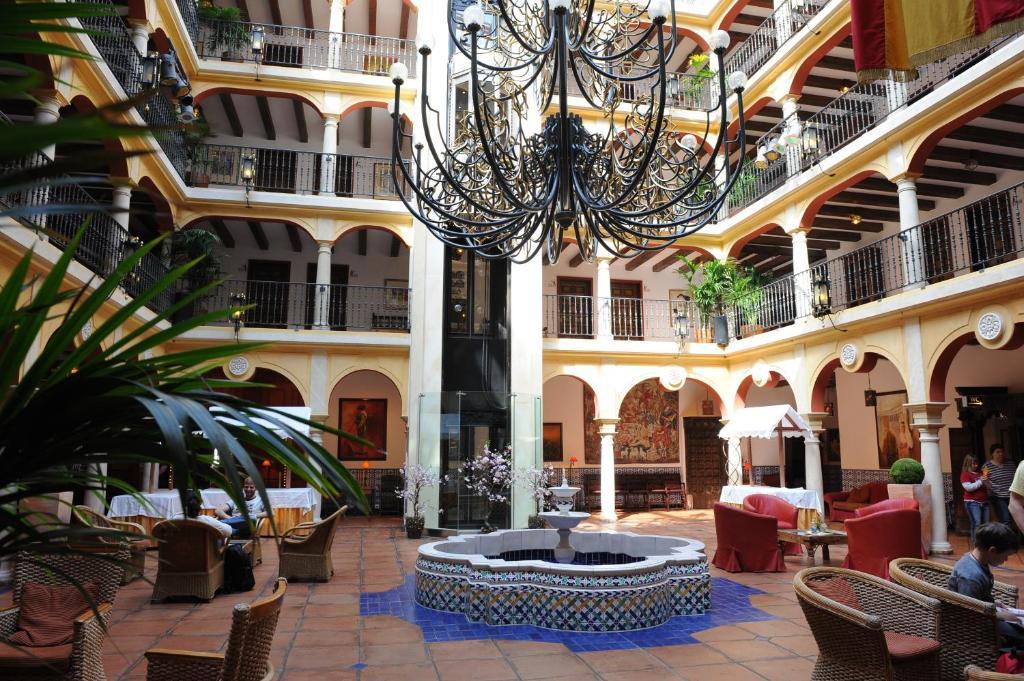 4-Sterne Erlebnishotel El Andaluz, Europa-Park Freizeitpark & Erlebnis-Resort Rust Eksteriør billede