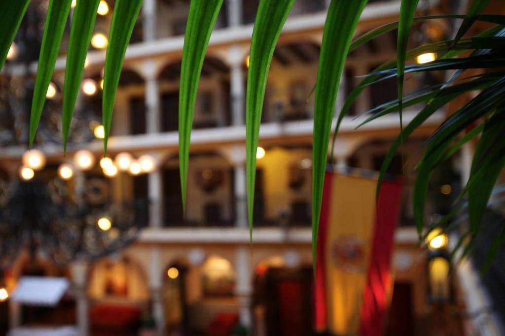 4-Sterne Erlebnishotel El Andaluz, Europa-Park Freizeitpark & Erlebnis-Resort Rust Eksteriør billede